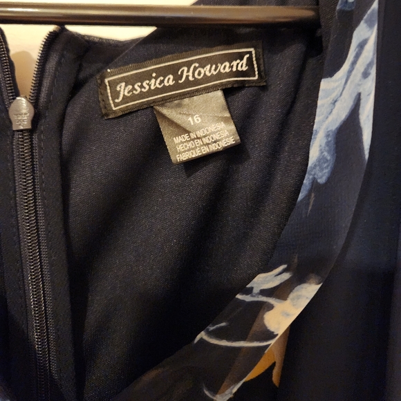 Jessica Howard Floral maxi wrap dress, Size 16, Navy with yellow flowers - Picture 7 of 10